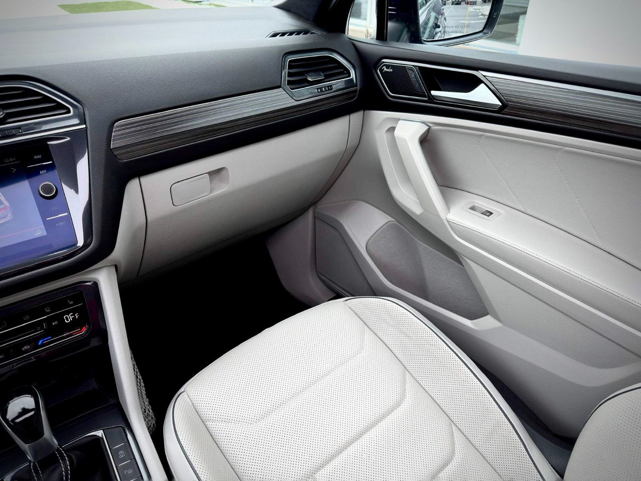 2022 Volkswagen Tiguan Notre-Dame-des-Prairies - photo #20